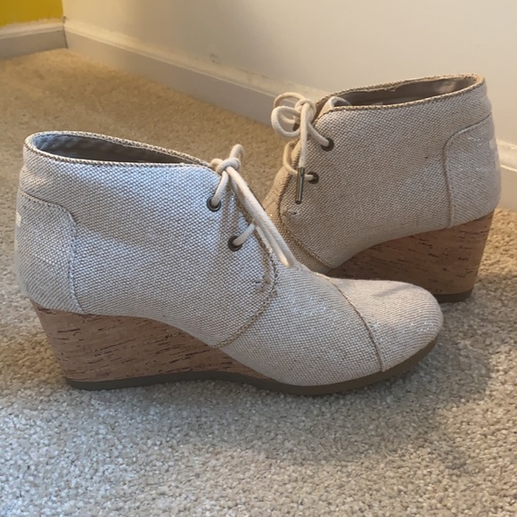 Toms Wedges - Picture 2 of 8